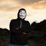 Czy tryb incognito naprawdę coś ukrywa