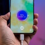 Dlaczego nowy telefon po roku działa gorzej – co faktycznie się dzieje