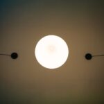 Jak dobrze oświetlić mieszkanie – praktyczny poradnik